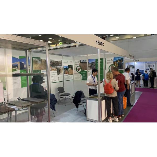 Teak Color Wood Pattern 3D Embossed Co Extruded Composite Decking