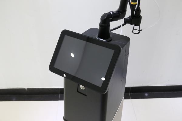 BV13 Vertical 30w 60w Co2 Laser Beauty Equipment For Salon With Ce Approval Co2 Fractional Spot Scar Removal Laser