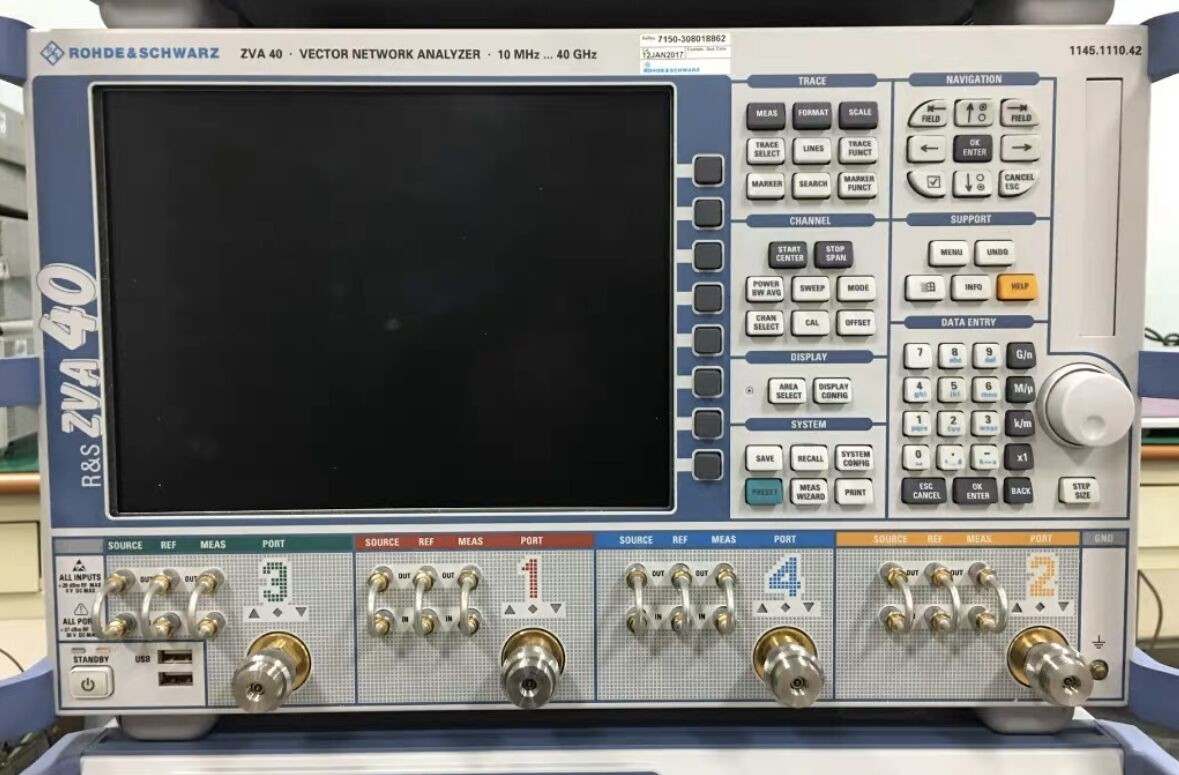 Анализатор сети универсальное Benchtop Rohde и Schwarz ZVA40 использовал испытательное оборудование
