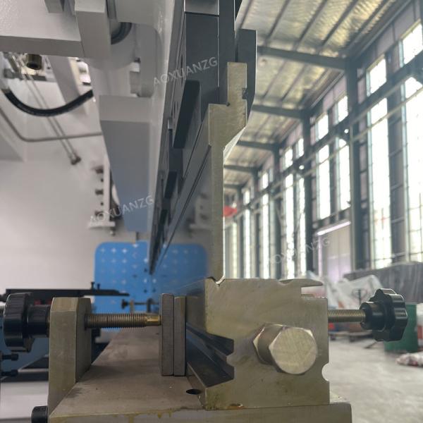 Пресса CNC гибочного устройства металлического листа автоматическая гидравлическая тормозит 100T 2500MM