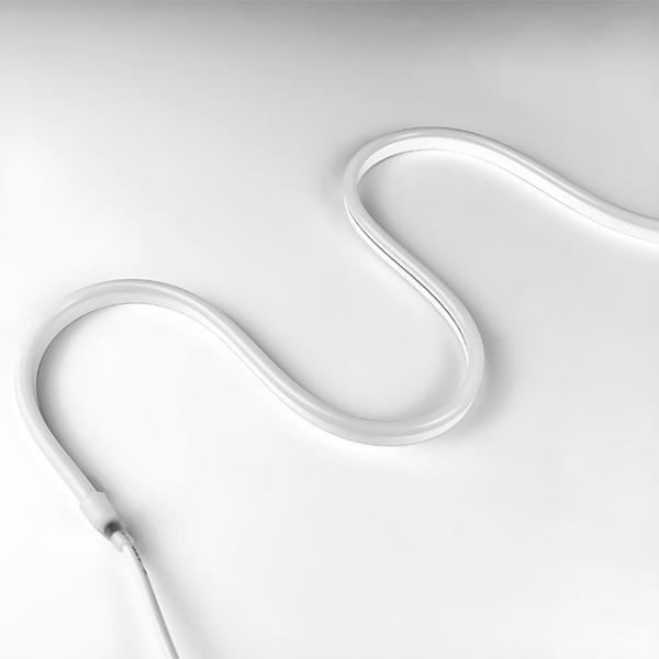 Luces de neón impermeables de 5*12mm 120leds/m 8W LED RGB flexible de silicona IP65