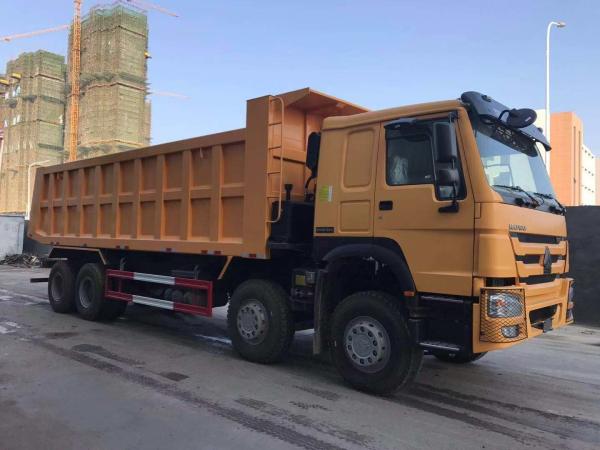 Wd615.47.D12.42 Engine HOWO 8X4 30-50t 12wheels Dump Truck for African Mining