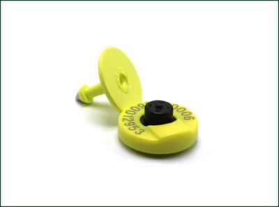TPU Materials Custom Livestock Ear Tags 2g Light Weight Quickly Checking Data