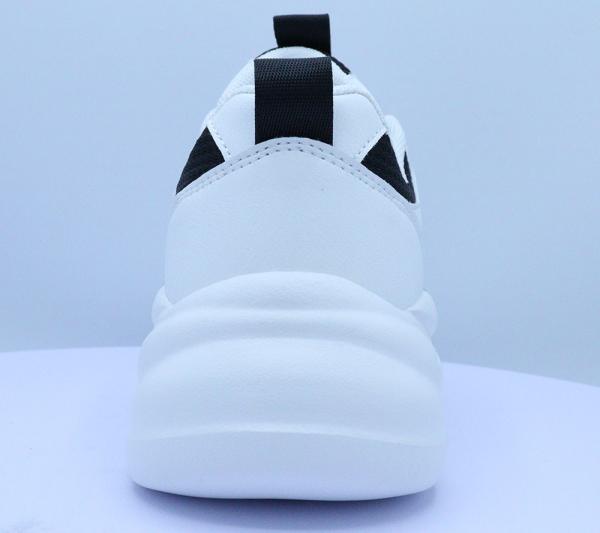 Women's Custom Sneakers for Outdoor Daily Wear Light Weight Anti-Slippery Cushioning Insole for Spring and Autumn Season