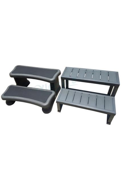 La station thermale en plastique de Durastep II fait un pas les étapes et les accessoires 90×70×41 cm H de baquet chaud