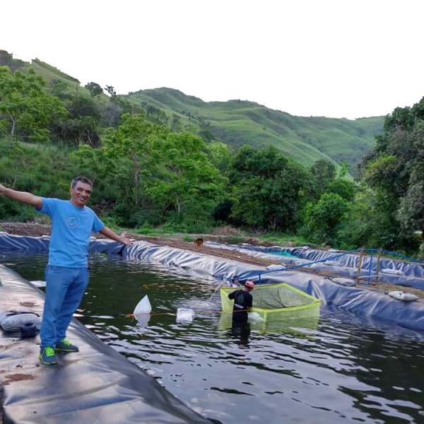 HDPE Black Fish Farm Pond Liner Plastic Geomembrane for Fish Pond Industrial Design Style