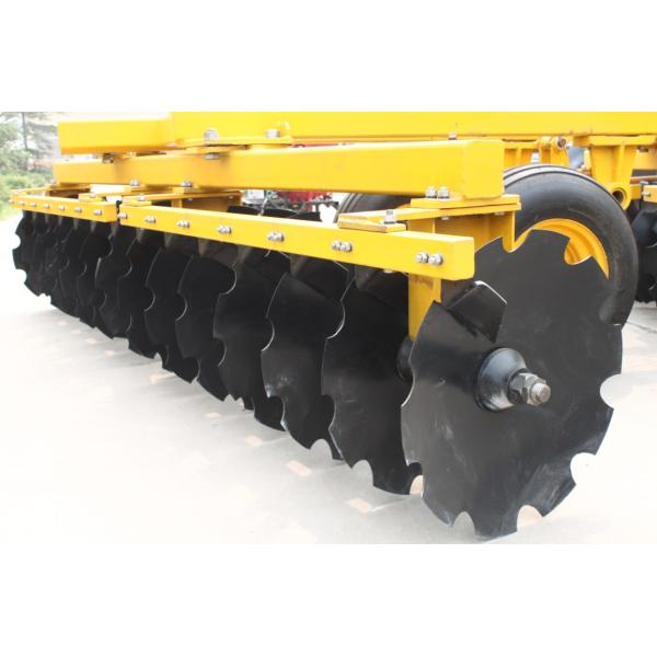Heavy-duty disc harrow
