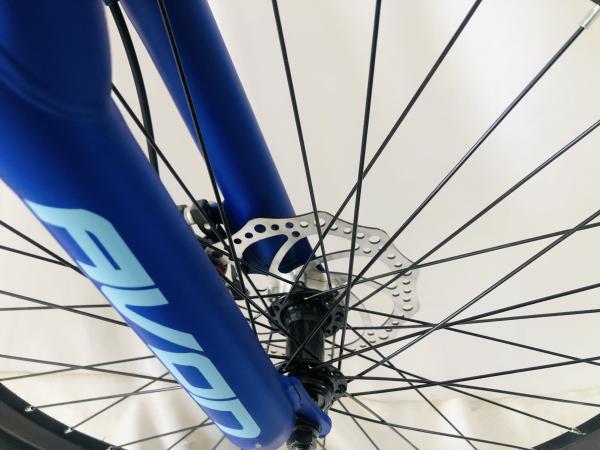Alta qualidade 24 polegadas 1 velocidade travão de disco absorção de choque suspensão de alumínio carbono estrutura de aço bicicletas de montanha