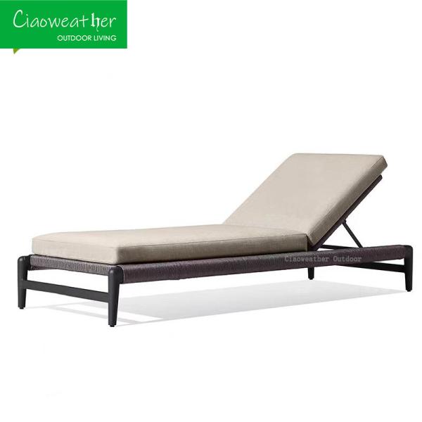 Wood Outdoor Sun Lounge Chair for Luxury Resort Beach Chaise and Customized Color at Modern Hotel Patio