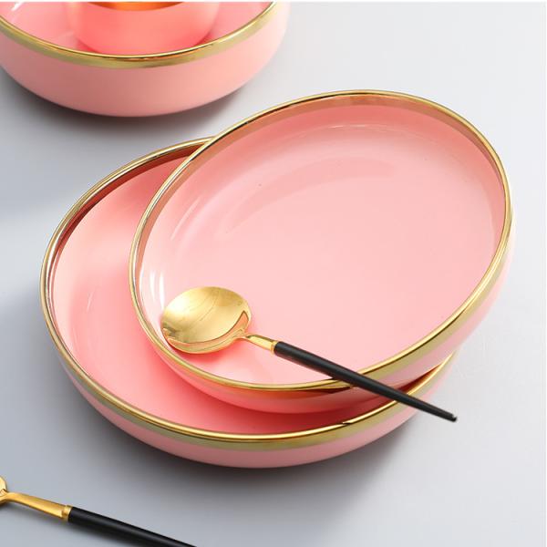 Gold Rim Pink Round Porcelain Dinnerware Set for Coffee shop