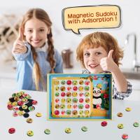 Jeu magnétique de Sudoku d'enfants réglé pour l'intelligence d'enfants