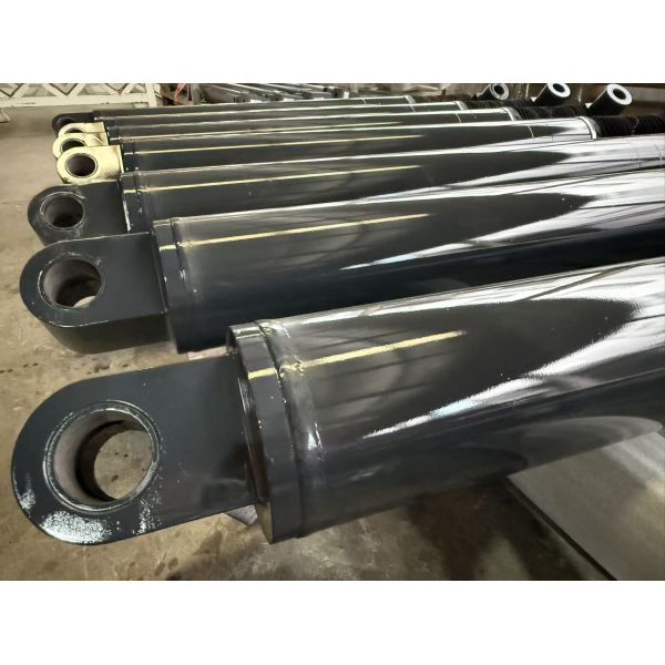 ODM High Tonnage Luffing Hydraulic Cylinder With Hard Chrome Plated Surface High Pressure