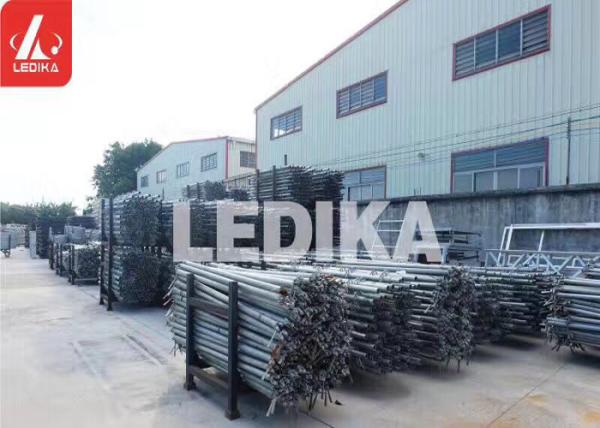 Outdoor Show Galvanized