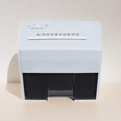 2.4L de capacidade Desktop Micro Cut Shredder com função inversa