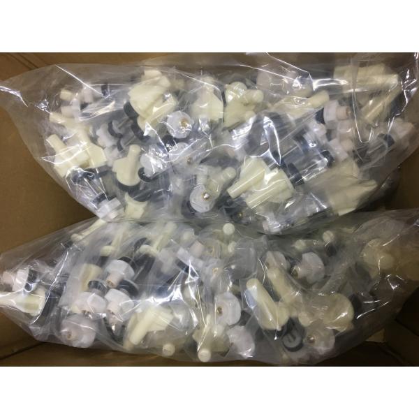 Professional Split Type Toilet Mounting Hardware , Anti Corrosion Toilet Cistern Bolts