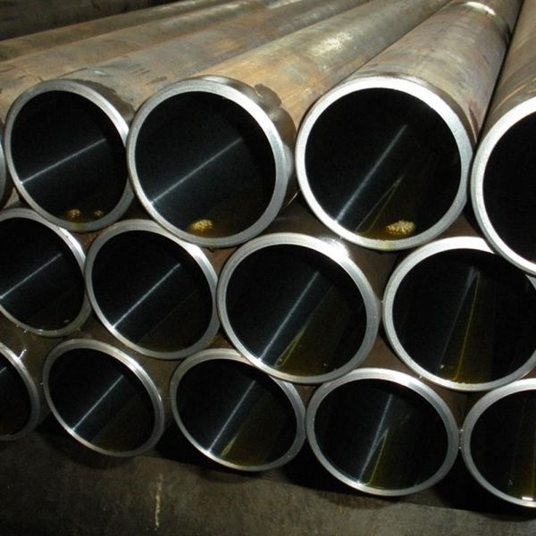 Hot Rolled Q195 Carbon Steel Pipes A53 ST33 A283 Seamless Round Tube