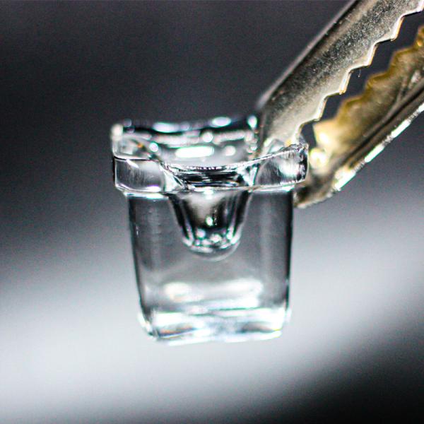 Big Maker Ice Spraying Square Commercial 25 Kgs Per Day Ice Maker Machine Small Ice Making Machine for Restaurant Hotel