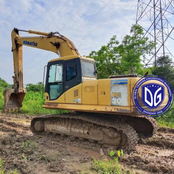 Оригинальный Komatsu PC200-7 20тонный экскаватор из Японии, в хорошем состоянии.