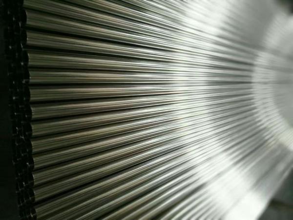 UNS N10665 Hastelloy B2 Pipe OD 1/2 - 48 SCH 5 - SCH XXS Beveled End ASTM B474