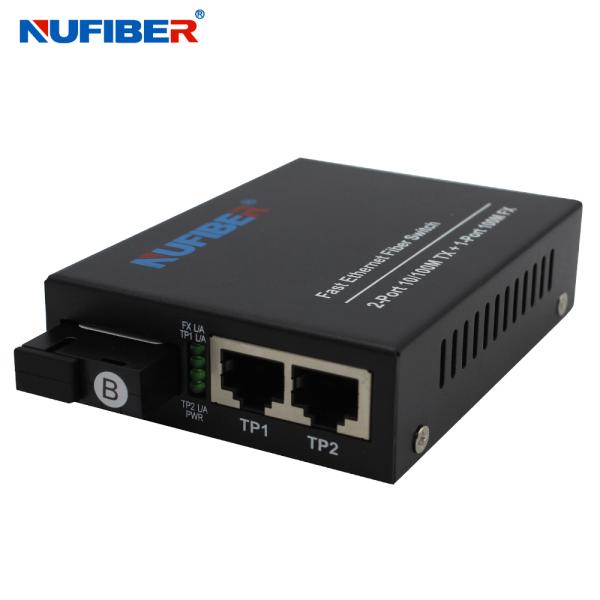 2 UTP Port Fiber Ethernet Switch Iron Case Material EEE802.3x Standard