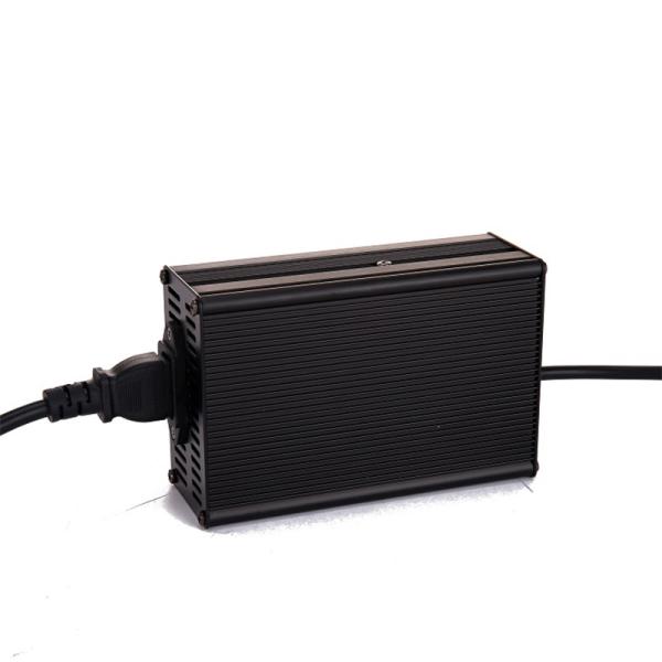 Fast Charging 60V 10A Lithium Battery Charger with Aluminum Shell for Electric Scooter