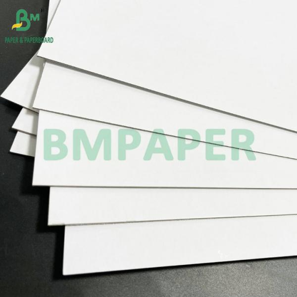 Good Stiffness 1mm 2mm Laminated Cardboard With Both Sided White Middle Grey Bonne rigidité 1 mm 2 mm carton stratifié avec les deux côtés blanc gris moyen