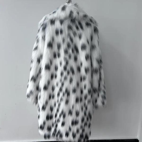 Windproof Puffer Down Coat Latest Design Outdoor Woman Fur Jacket