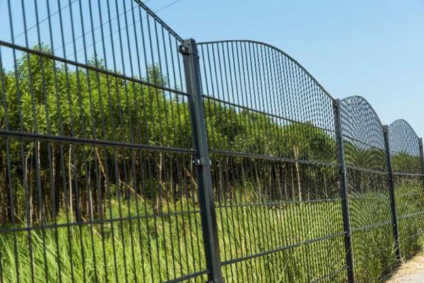 Sécurité Première clôture en acier tubulaire étanche aux enfants