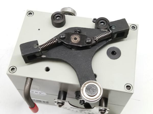 Automatic Linear Traverse Uhing Traverse Units Industrial High Performance
