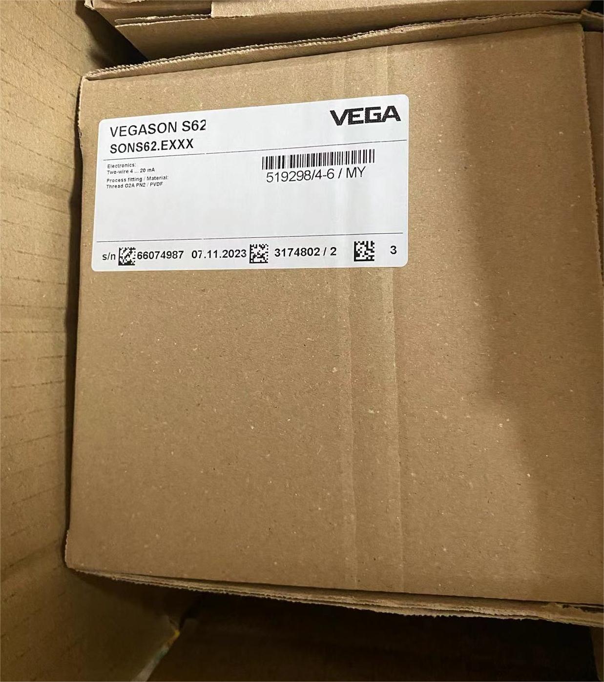 Ультразвуковой датчик VEGASON S62 для непрерывного измерения уровня для измерения диапазонов до 8 M SONS62.EXXX