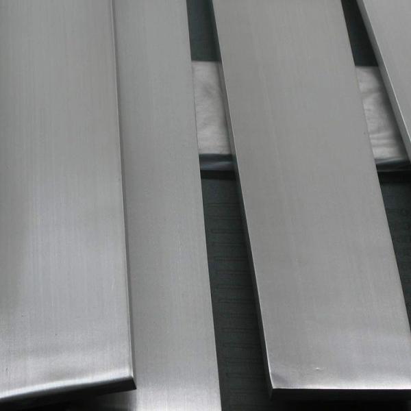 4*4mm 6*6mm 304 barras lisas de aço inoxidável 2B laminado a alta temperatura AISI ASTM