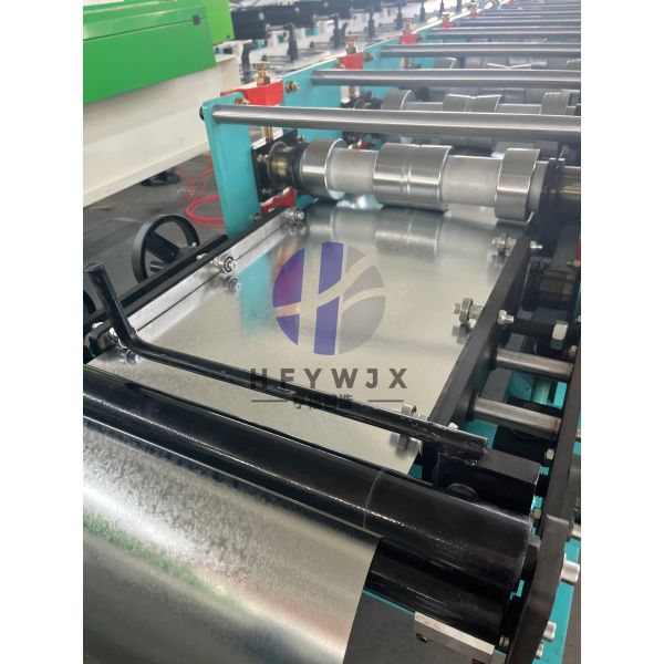 3 Phase 380V 300 Ridge Cap Roll Forming Machine Durable Precision For Metal Ridge Tiles
