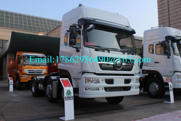 SINOTRUK Euro II 6x4 Prime Mover Truck With HW79 Cabin / HW15710 TRANSMISSION