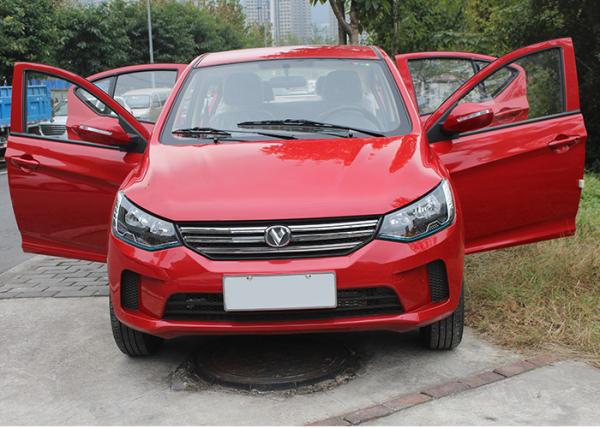 5KW Motor Climbing Sedan Electric Car 72V100Ah Lead - Acid Battery With Safety Belt
