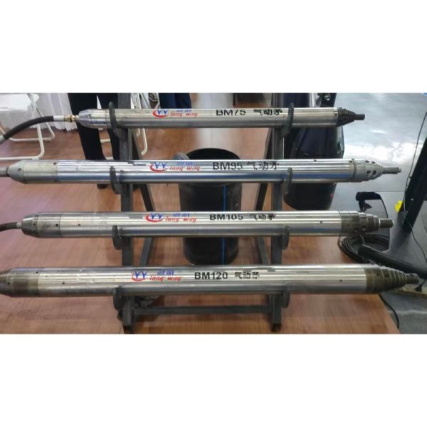 Outil de forage horizontal pneumatique à impact pour le fonçage