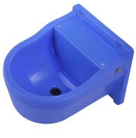 Bocal d'eau en plastique bleu PP pour bétail Chevaux moutons - Solution d'arrosage adaptée aux bovins