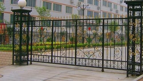 Профессиональные ворота Юоме Депот чугунные, современные ворота металла