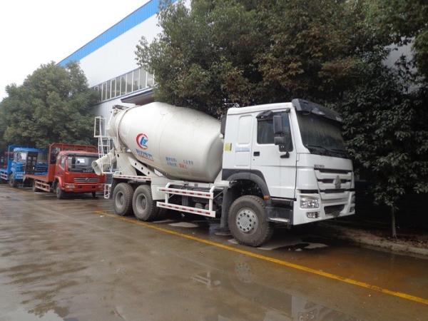 9 Cubic Meters Concrete Mixer Truck , Sinotruk Howo 336hp Ready Mix Cement Truck