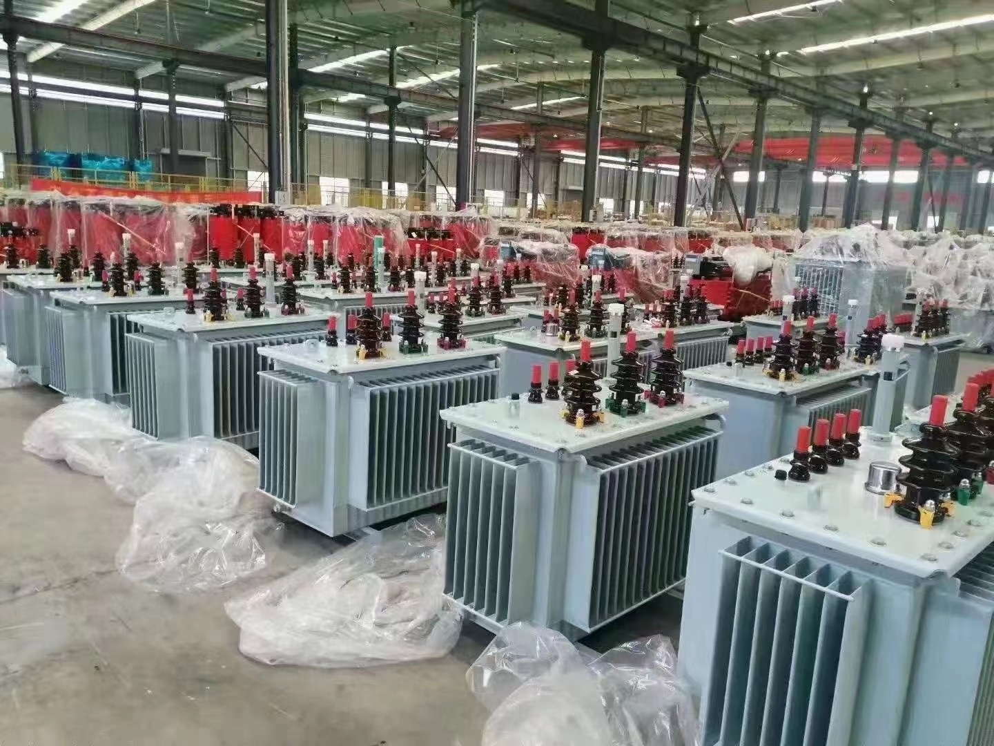 11kv/800kVA Трехфазный трансформатор мощности, погруженный в масло