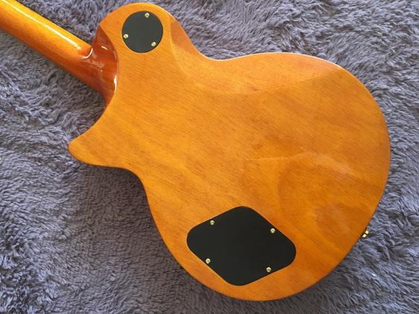 LP custom guitar tobacco sunburst quilted maple body Back contour and neck joint contour Ebony fingerboard custom guitar
