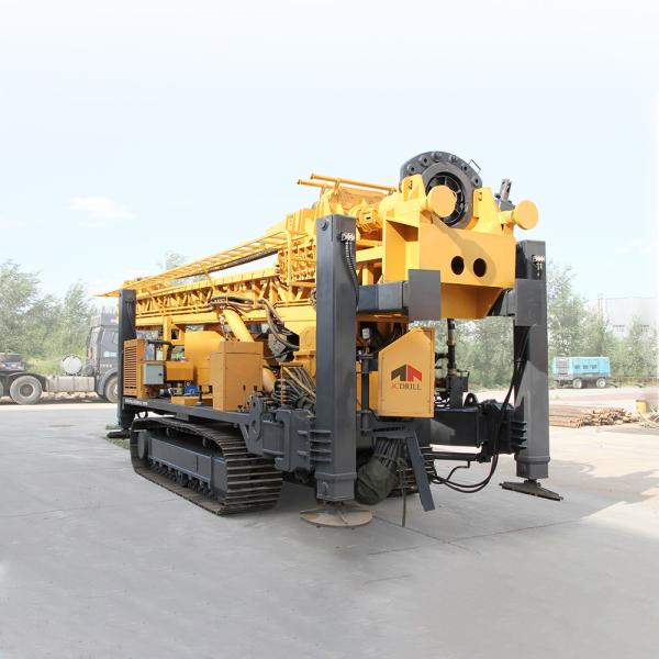 CWD2600 Deep Borewell Crawler Drilling Rig Fully Hydraulic System JCDRILL