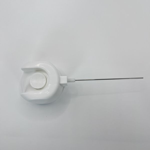 Aerosol Actuator with Flexible Straw for Hard-to-Reach Areas