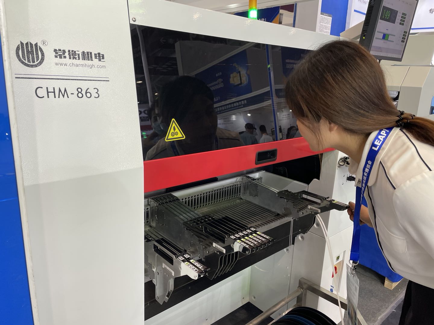 CHM-863 BGA 0201 12 производственная линия PCB фидеров SMT голов 100