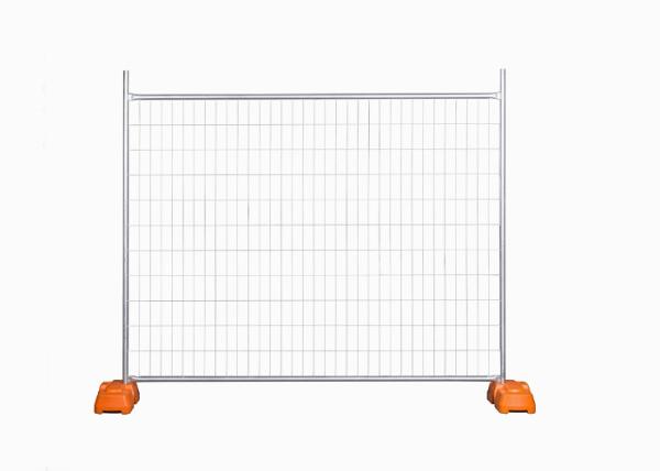Galvanized 42mm Portable Fencing Panels Chain Link Temporary Fence For Rental House