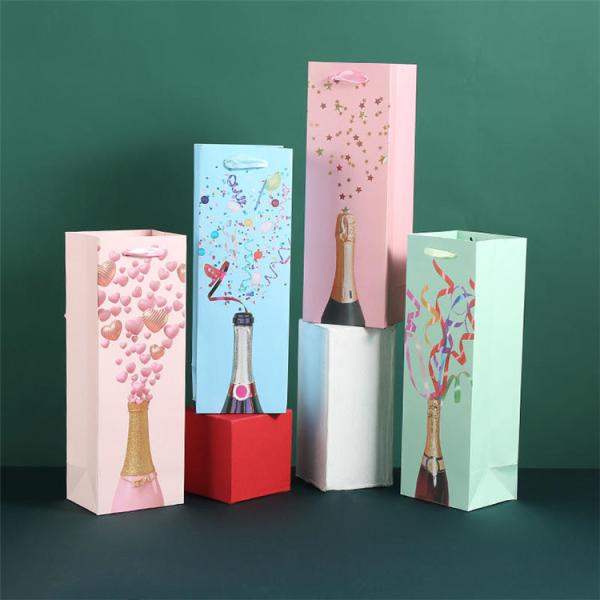 SGS Reusable Christmas bottle Kraft Wine Paper Bags With Hot Foil Stamping