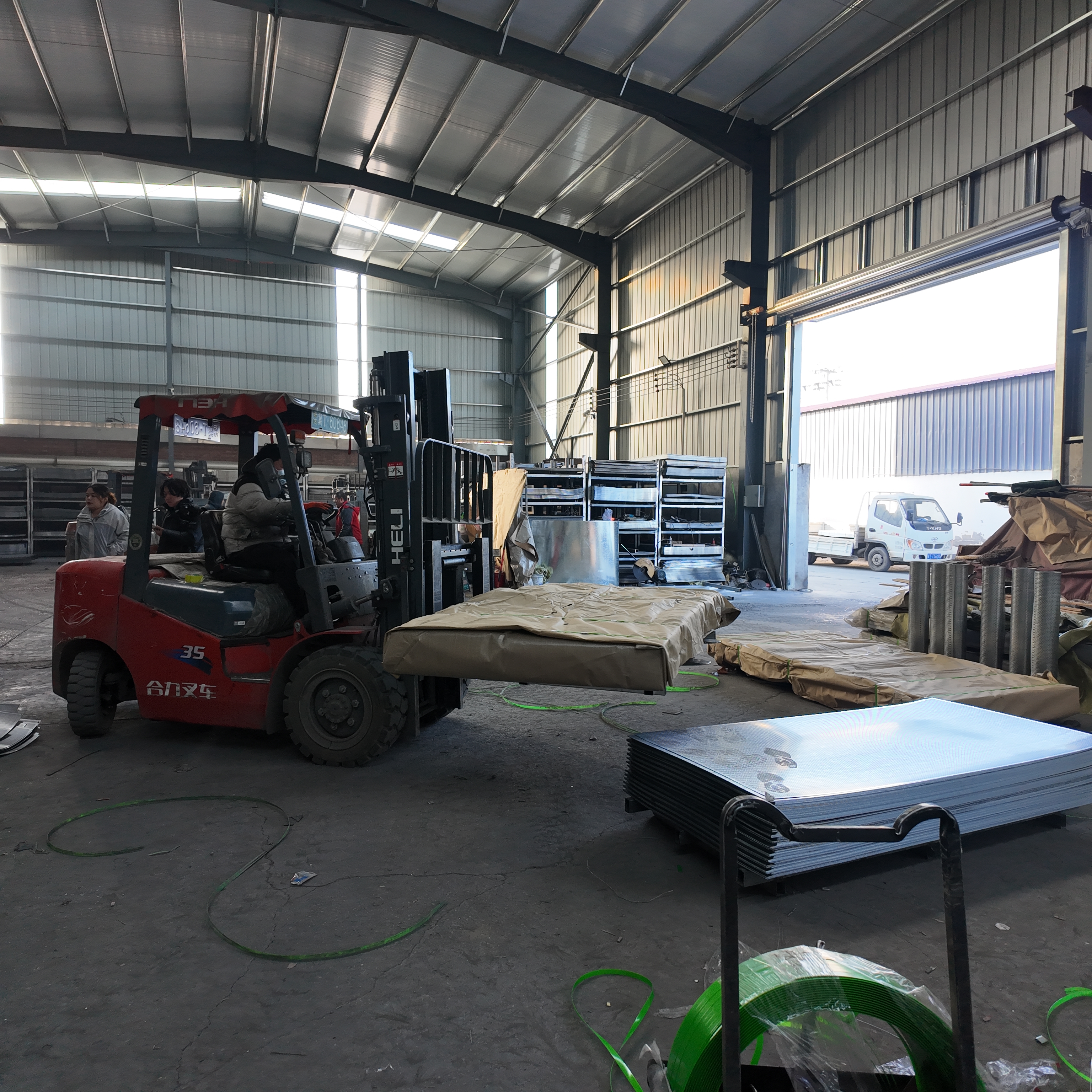 Round Hole Galvanized Perforated Metal Plate Custom Size