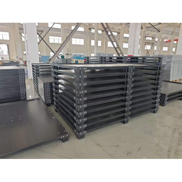 Custom Non-Standard Plastic Pallet Box Lid System with Fully Customizable Dimensions and High Load-Bearing Structure for Reusable Eco-Friendly Packaging