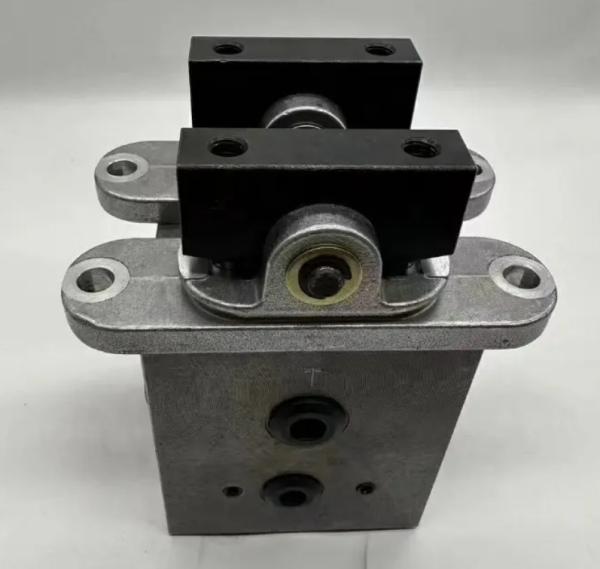 Special Model Pilot Stroke Bottom Valve for SK135RS Excavator Hydraulic Assembly