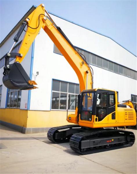 18 Ton Crawler Digger Excavator With Cummins Engine WY180H 360° Rotation