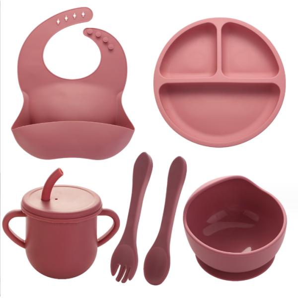Durable Silicone Baby Feeding Set BPA Free Spoons Bibs Plate Customized Design Style